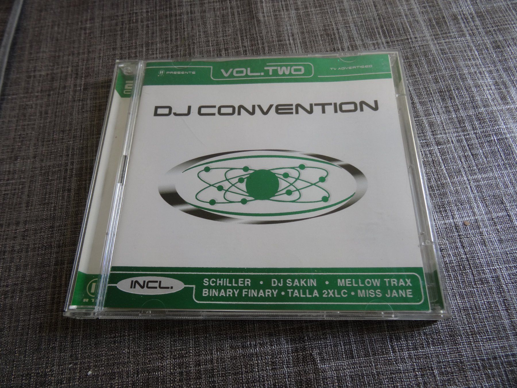 CD: DJ Convention - Vol. Two CD – Usato da Olten venduto da Disc-Ausverkauf