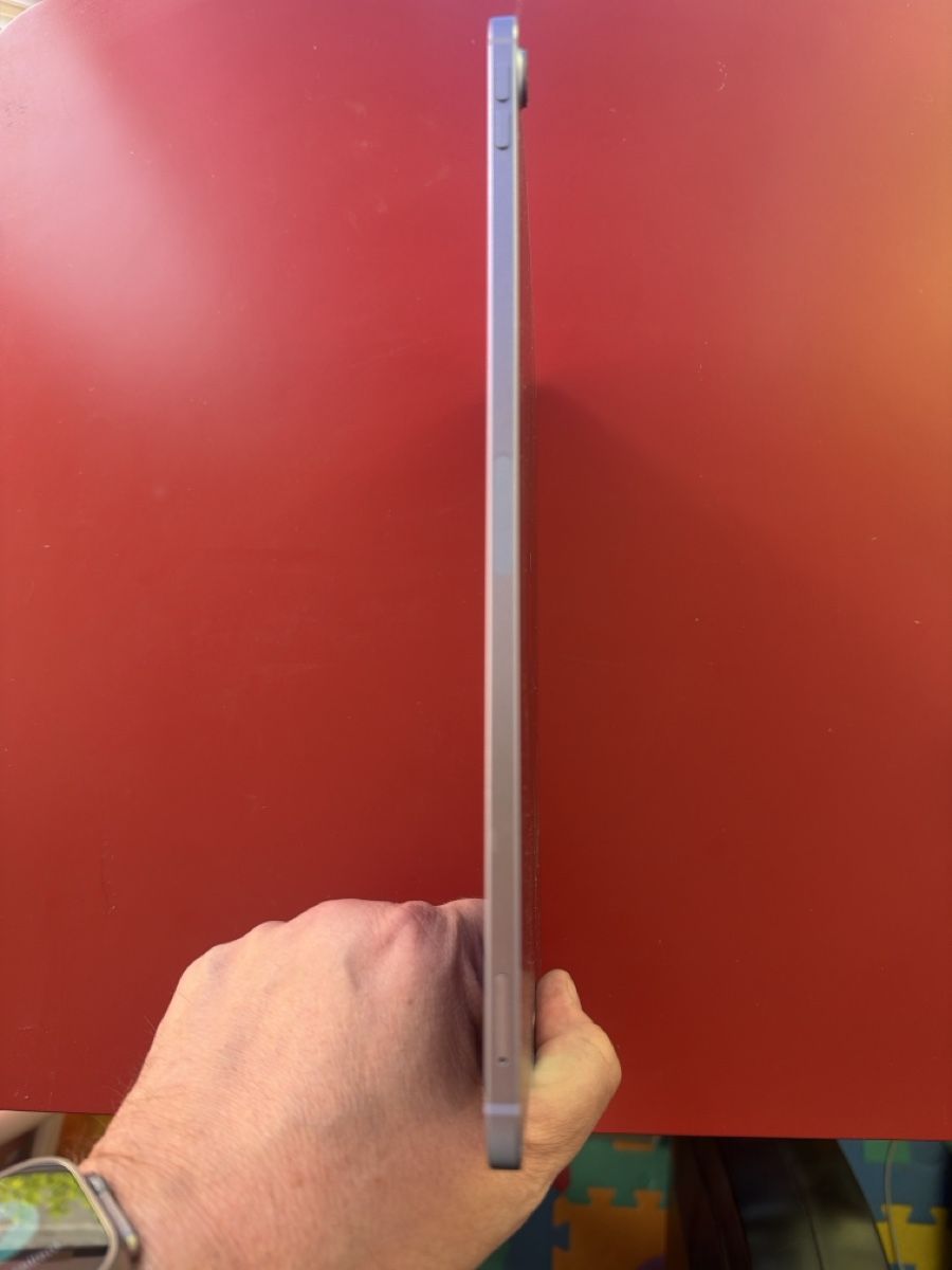 Apple Tablet PC: Apple iPad Air M 256 GB Wifi und Cellular TOP – Gebraucht aus Biberist von Moma7 2