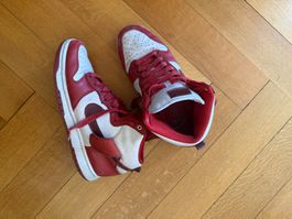 Nike SB high – Red and white