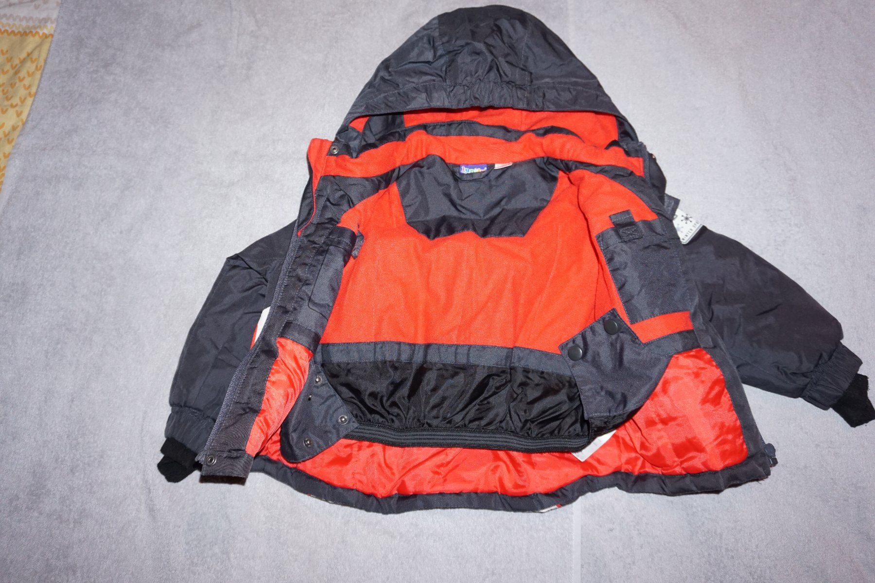Giacche & Cappotti: Winterjacke Grösse 86/92 – Usato da Meinisberg venduto da Faithles1 1