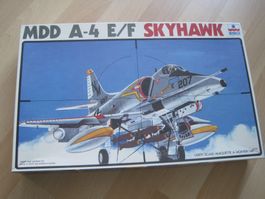 MDD A 4 E/F Skyhawk  ESCI 1 Auflage 1979 Bausatz 1/48