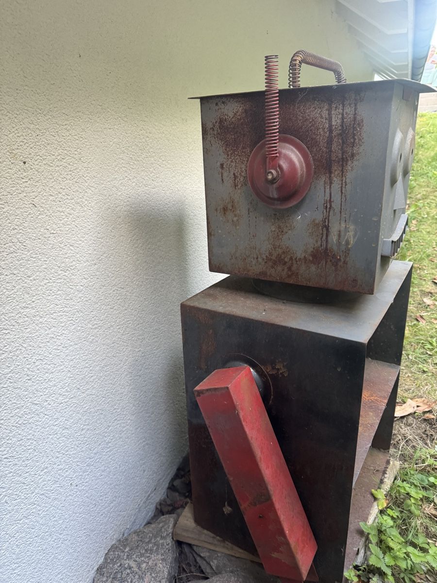 Griglie: Grill aus Stahl – Usato da Aristau venduto da 020214 4