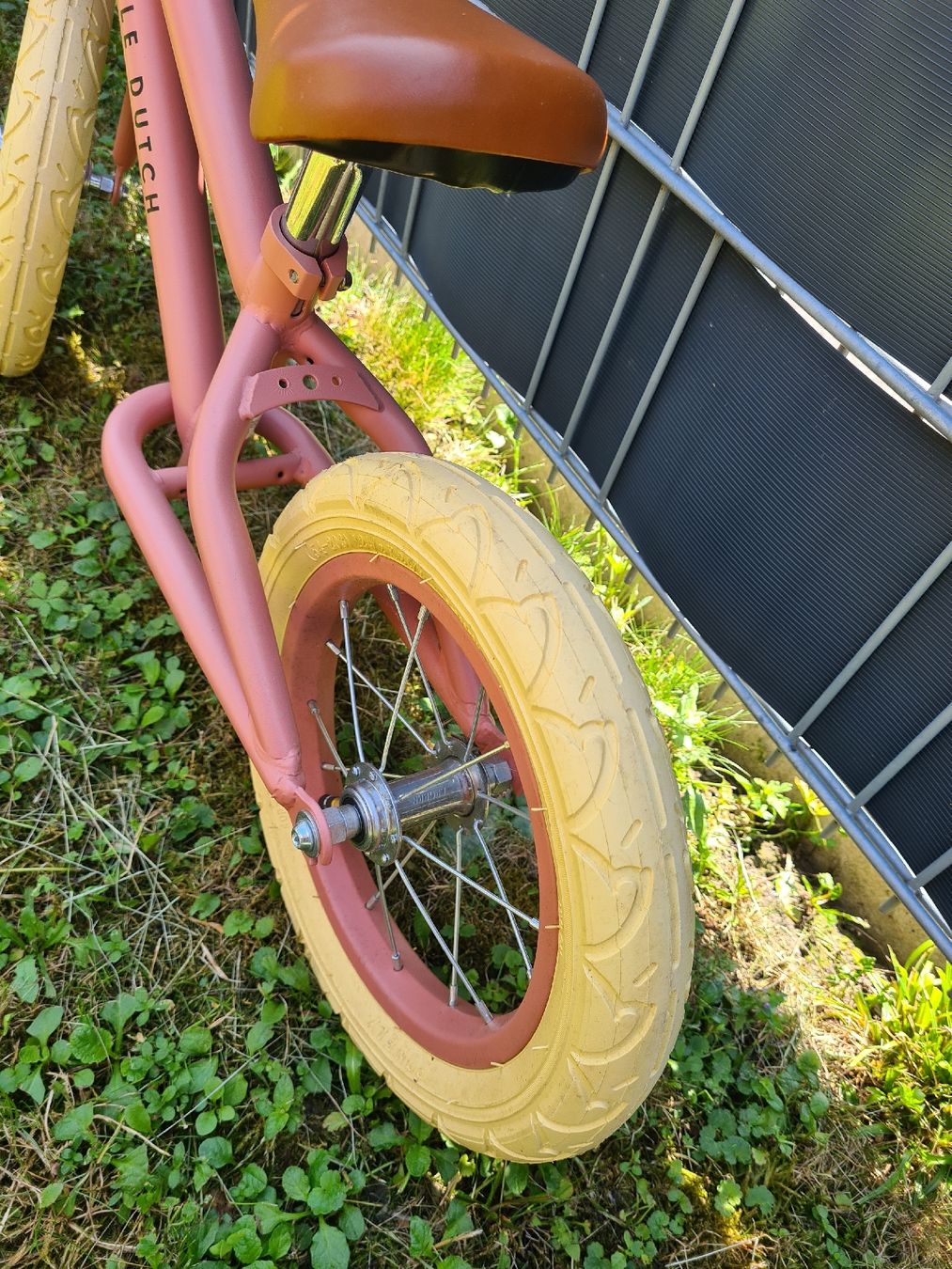 Veicoli per bambini: Little Dutch Laufrad 12" rosa – Usato da Au SG venduto da Svesabi 3