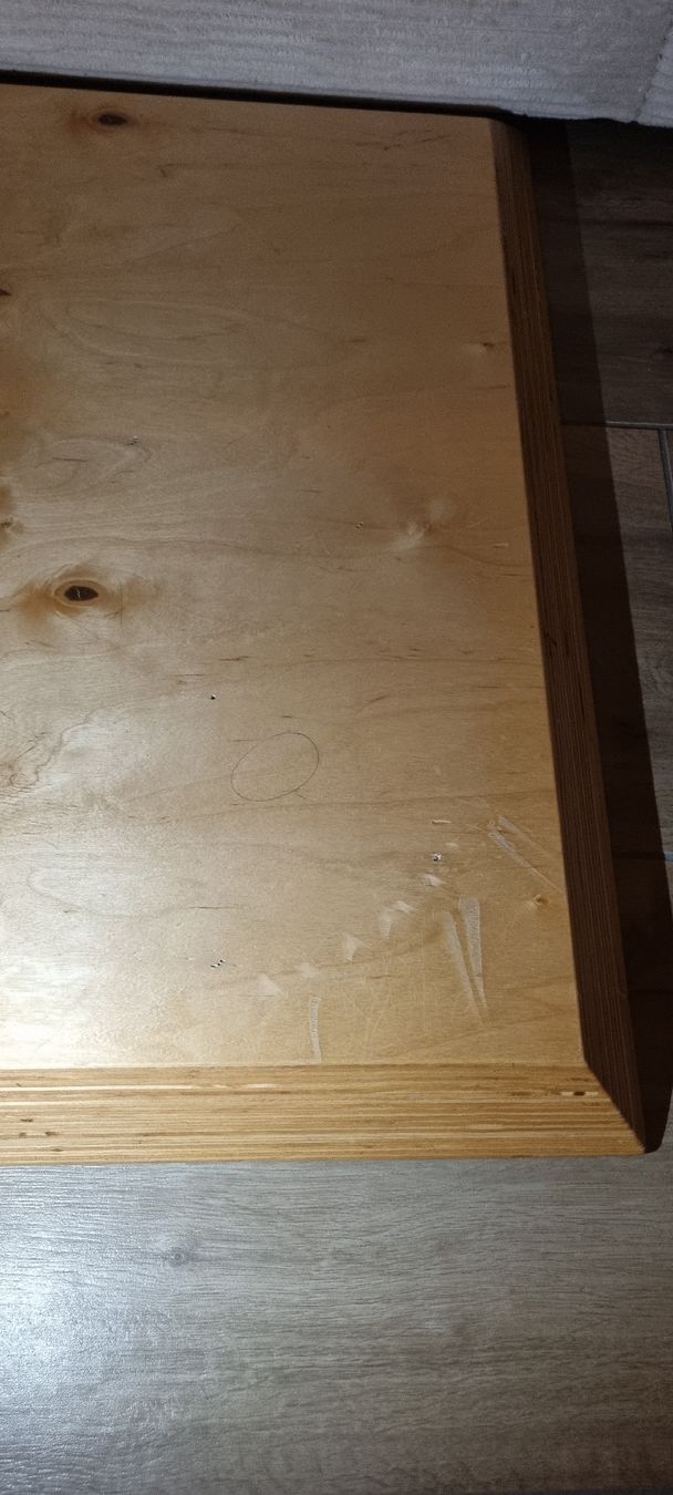 Tiragraffi: Designer Kratzbaum mit 5 Ebenen aus Echtholz – Usato da Hunzenschwil venduto da niicoo 7