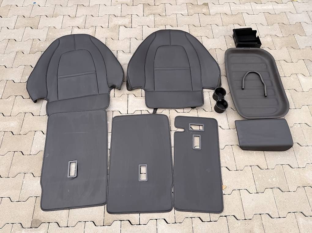 Autos: Tesla Model Y Zubehör – Neuf avec emballage d'origine à Wohlen AG par stecampi