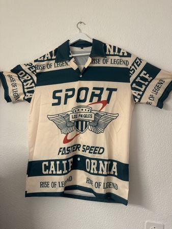 Trendiges Retro Sommer Hemd - Rise of Legend - Gr. XL!
