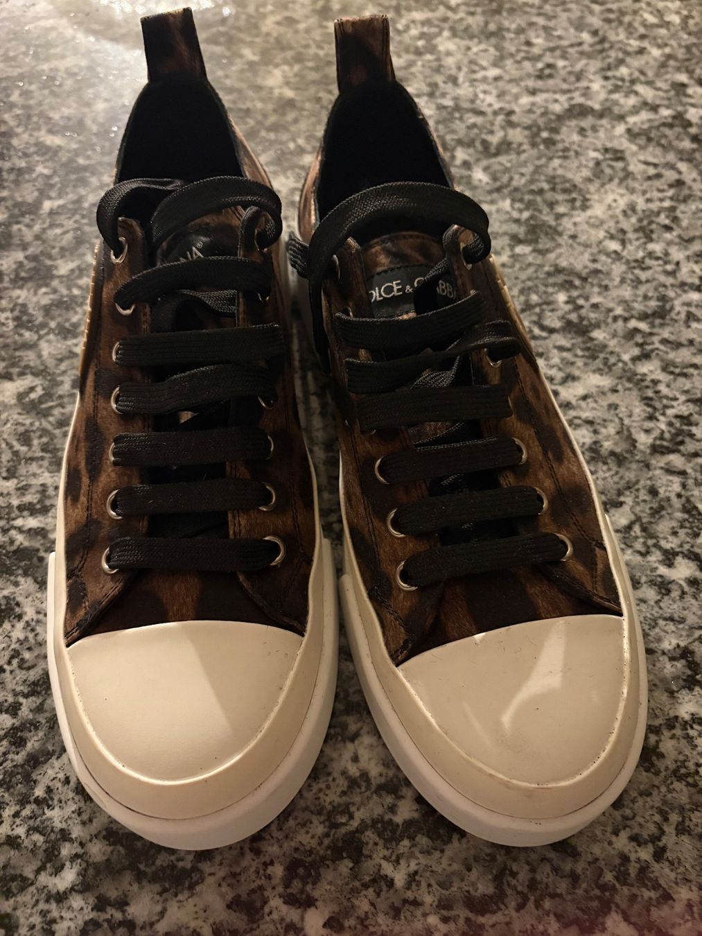 Dolce & Gabbana Damenschuhe: Sneakers von Dolce & Gabbana – Gebraucht aus Bäch SZ von Dackel007