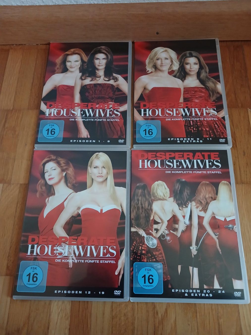 Tutti i DVDs: DESPERATE HOUSEWIVES STAFFEL 5 – Usato da Arlesheim venduto da rut_fb7k 2