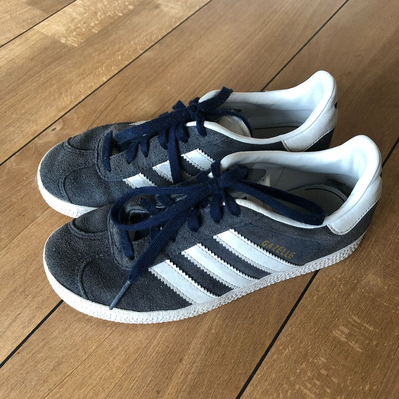 Adidas Scarpe da uomo: ADIDAS Gr.33 – Usato da Bern venduto da rea199 1