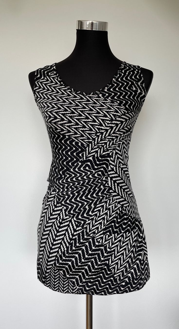 Top: Gerafftes elastisches Top - Minijupe-/rock – Usato da Grenchen venduto da M_ina
