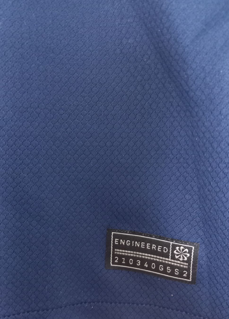 Canottiere & Pantaloni: Damen Frankreich Trikot / L – Usato da Rorbas venduto da siramad 6