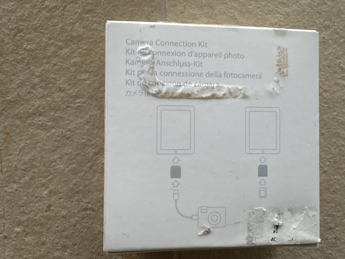 Apple Unità & Adattatore: Original iPad Camera Connection Kit - originalverpackt! – Nuovo e nell'imballaggio originale da Zumikon venduto da 19monica75 1