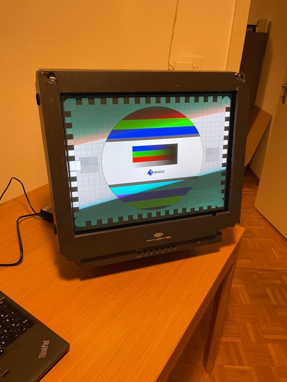 Lacie electron 22 blue III CRT Monitor Röhrenmonitor (Gebraucht) in ...