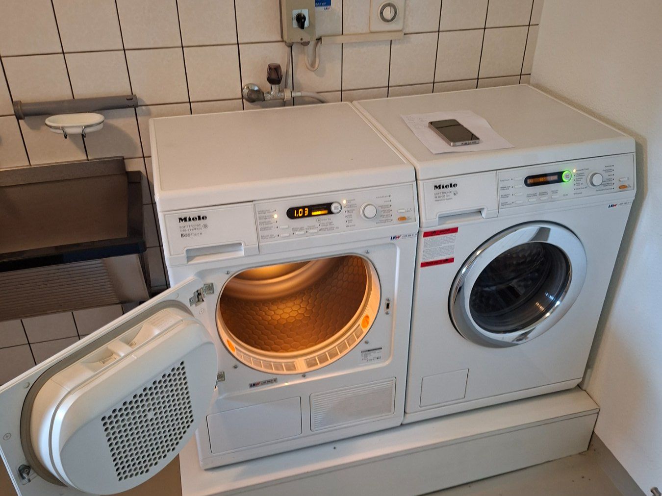 Miele Waschmaschinen: Miele Waschmaschine (Modell W 3825 CH) – Gebraucht aus Mauren von fab_8jl2