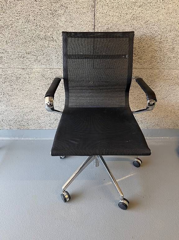 Chaises: Bürostuhl mit Parkettrollen – D'occasion à Untersiggenthal par roa_55wp 2
