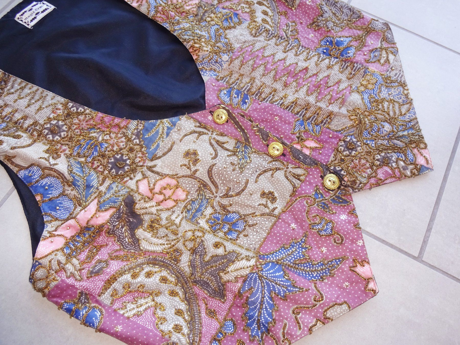 Gilet & Giacche senza maniche: 90er Vintage Perlenweste / Gilet – Usato da St.Gallen venduto da Paddington11