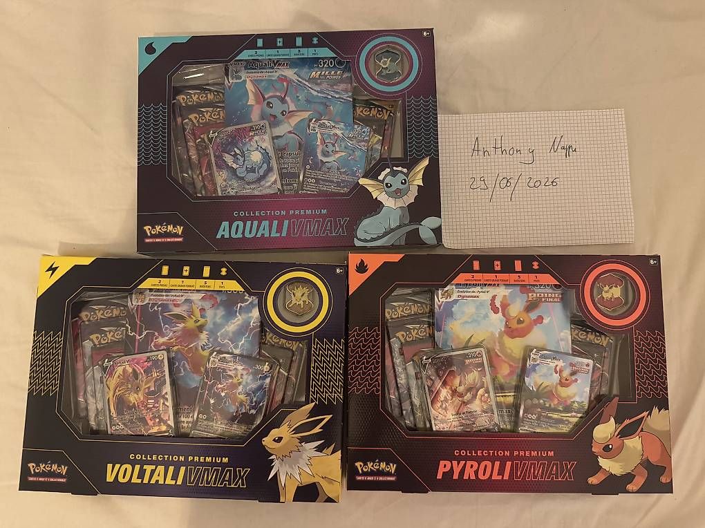 Cartes à collectionner: Boîte Pokémon premium Vmax  – D'occasion à Lausanne par ant_g7zb