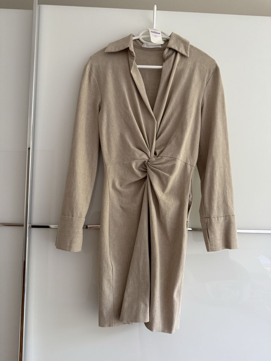 Kleider: Kleid beige Grösse XS  – Gebraucht aus Basel von valfer