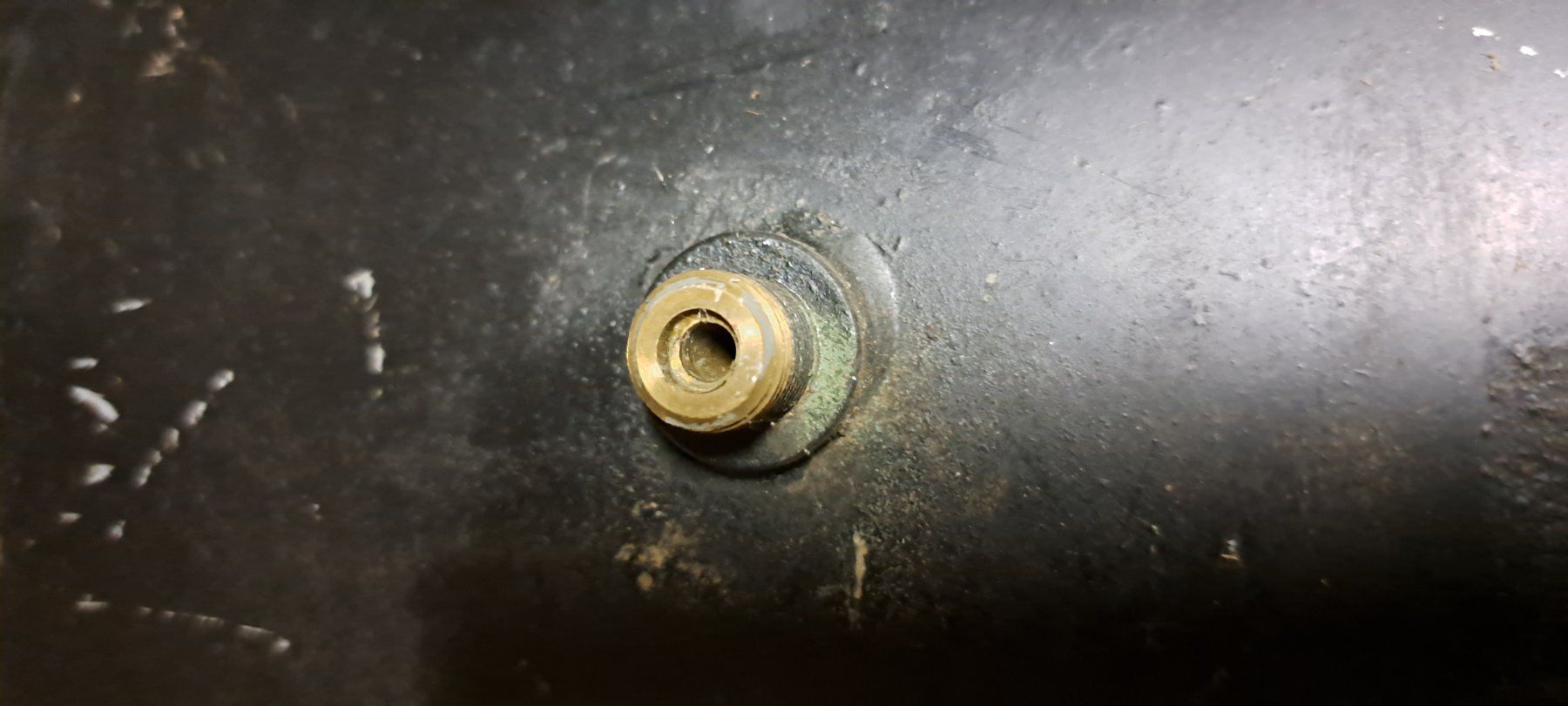 Accessori per altri veicoli: Antiker Benzintank zu Motormäher – Usato da Wädenswil venduto da mh012 2