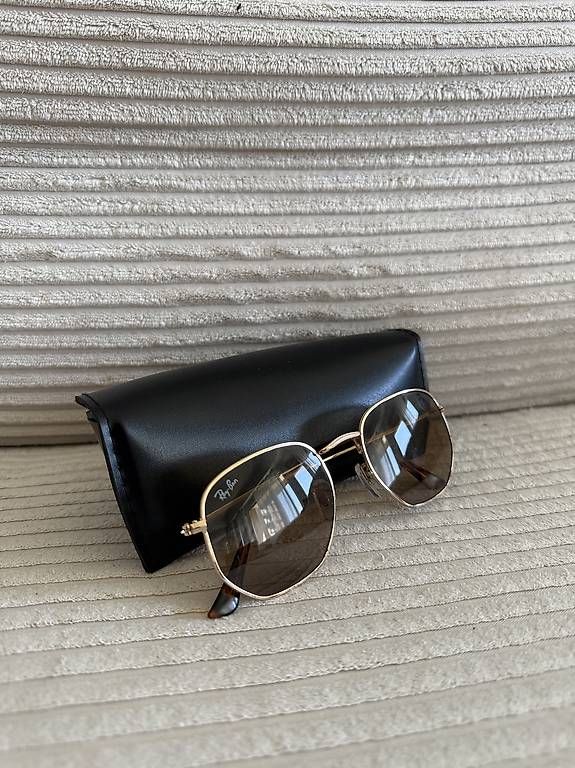 Occhiali & Lenti: Rayban Sonnenbrille Gold – Usato da Amriswil venduto da lauraview