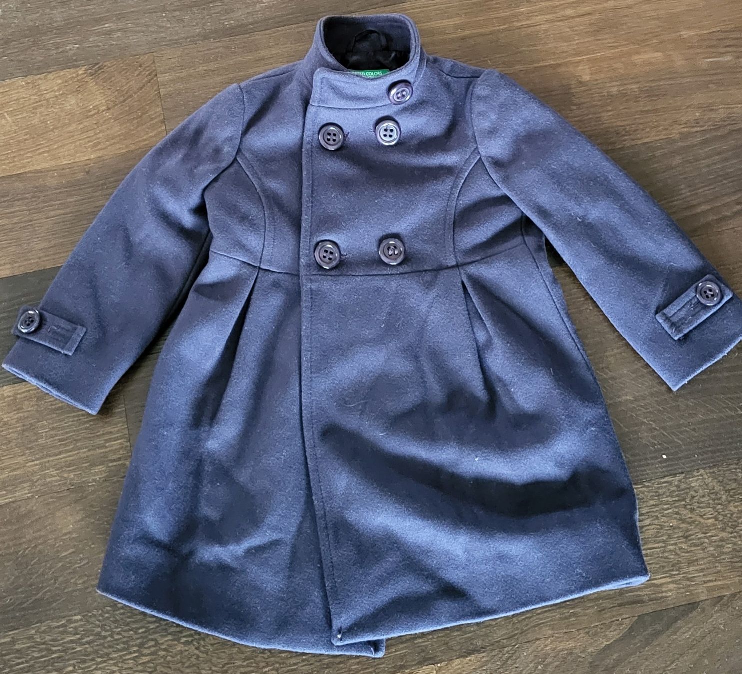 Benetton Jacken & Mäntel: Kindermantel Benetton 90/18-24 Monate – Gebraucht aus Unterseen von rej_lnk9