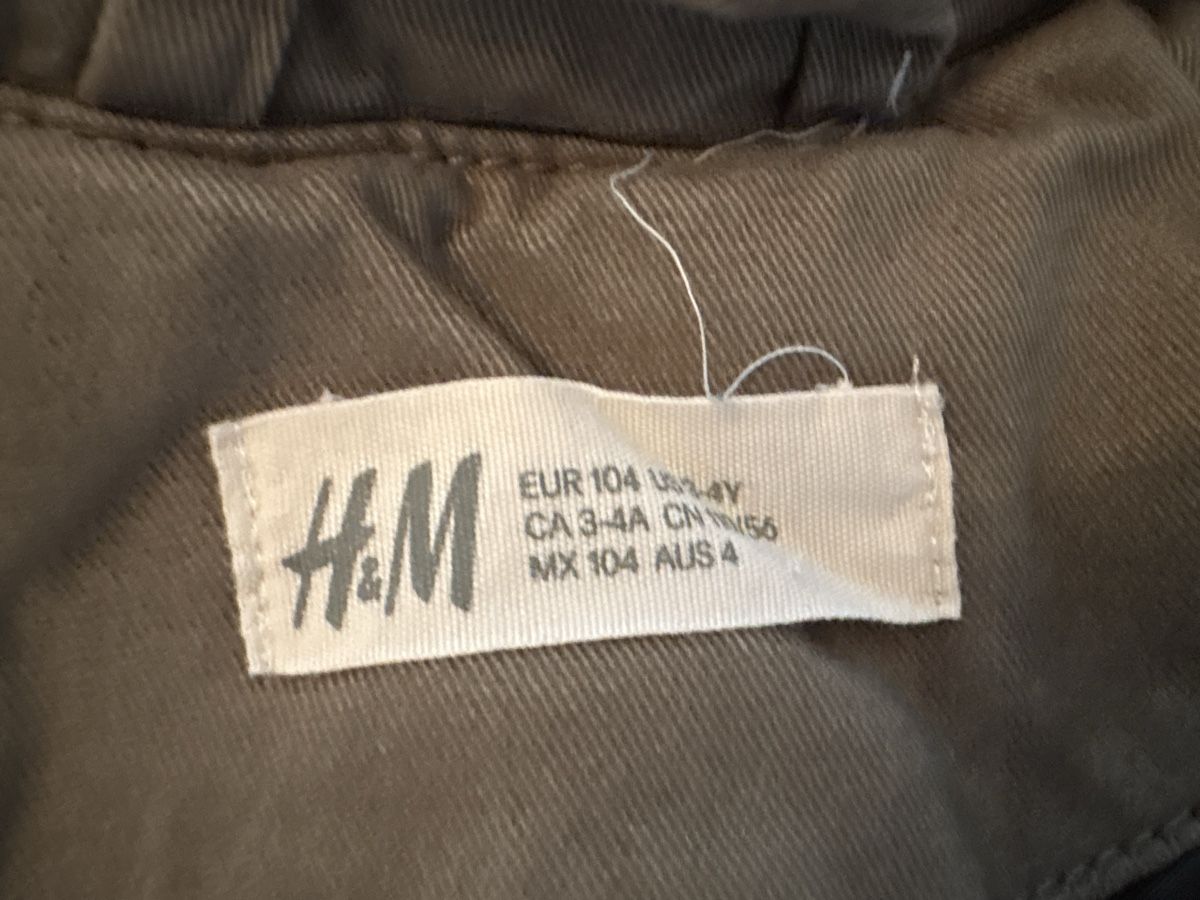 H&M Giacche & Cappotti: Übergangsjacke H&M, Gr 104 – Nuovo (secondo la descrizione) da Dietikon venduto da sue_qzb6 5