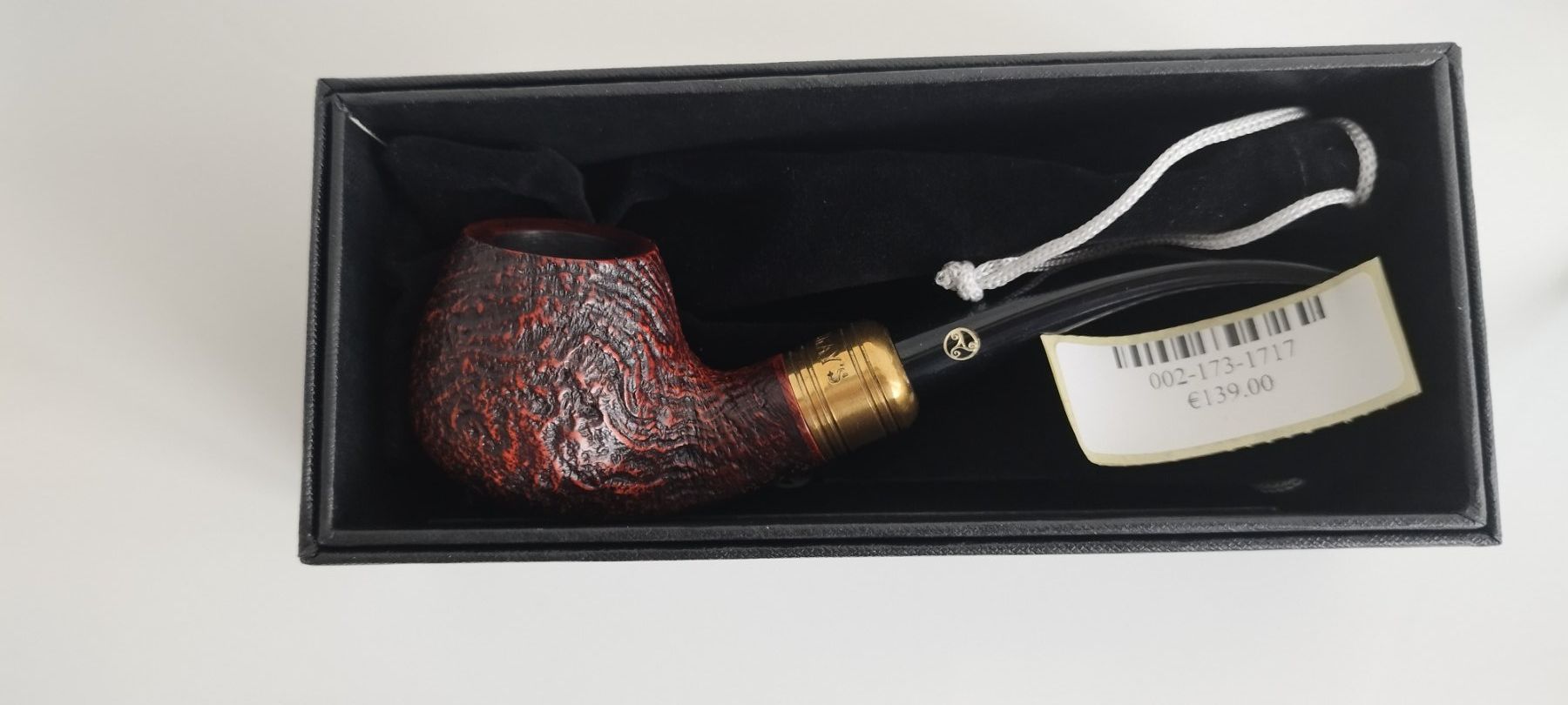 Pipe & Accessori: Rattrays Tabakpfeife Majesty – Usato da Rickenbach LU venduto da Florledoh