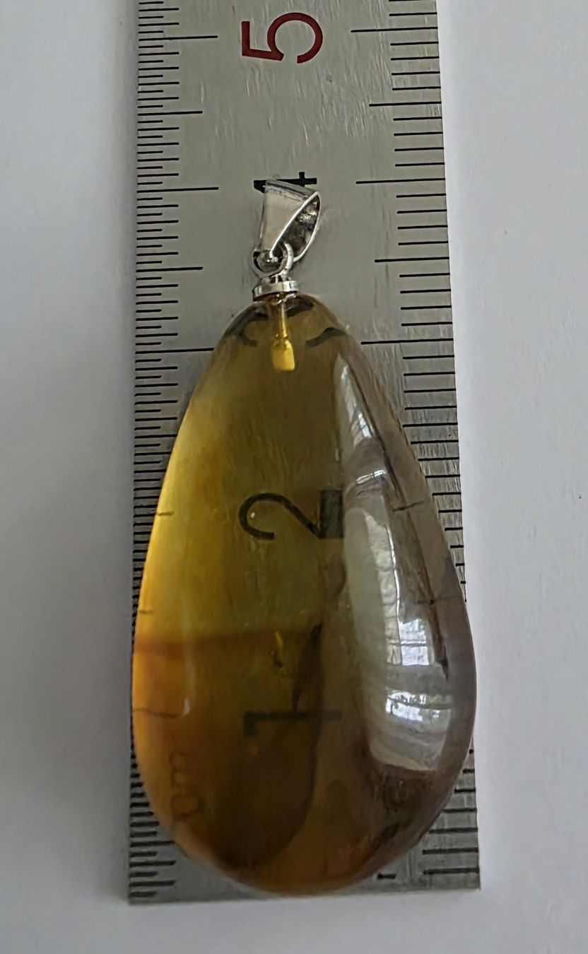 Anhänger: Bernstein-Anhänger ca. 4x2cm. – Neu und originalverpackt aus Menziken von Mirager 4