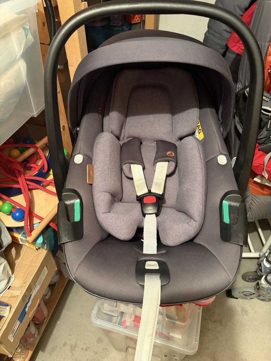 Maxi-Cosi Seggiolini per auto: Maxi Cosi pebble 360  – Usato da Hinwil venduto da Jazzi04 3