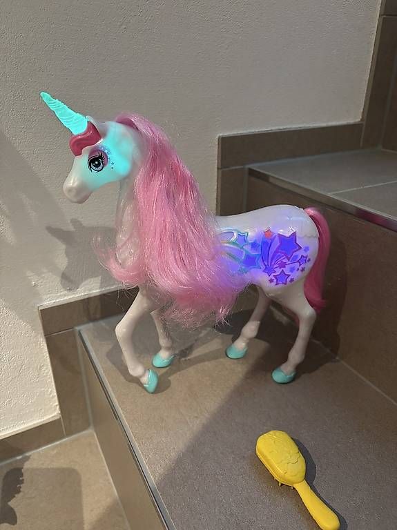 Giocattoli: Barbie Unicorn Dreamtopia – Usato da Ebmatingen venduto da Nibo2
