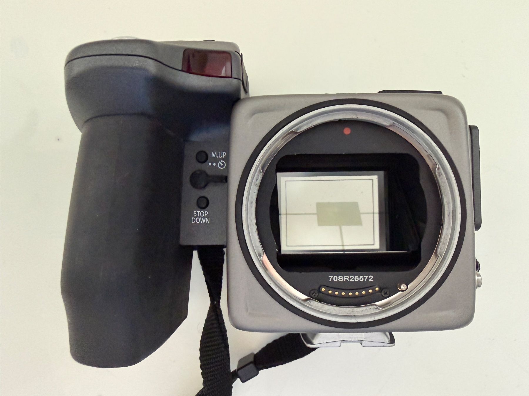 Hasselblad Fotocamera: HASSELBLAD H3DII + HCD 28mm + HC 80mm – Usato da Wettingen venduto da Ansaja 2