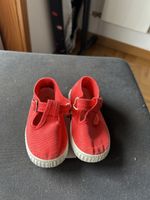 Chaussures enfant taille 20 Cienta