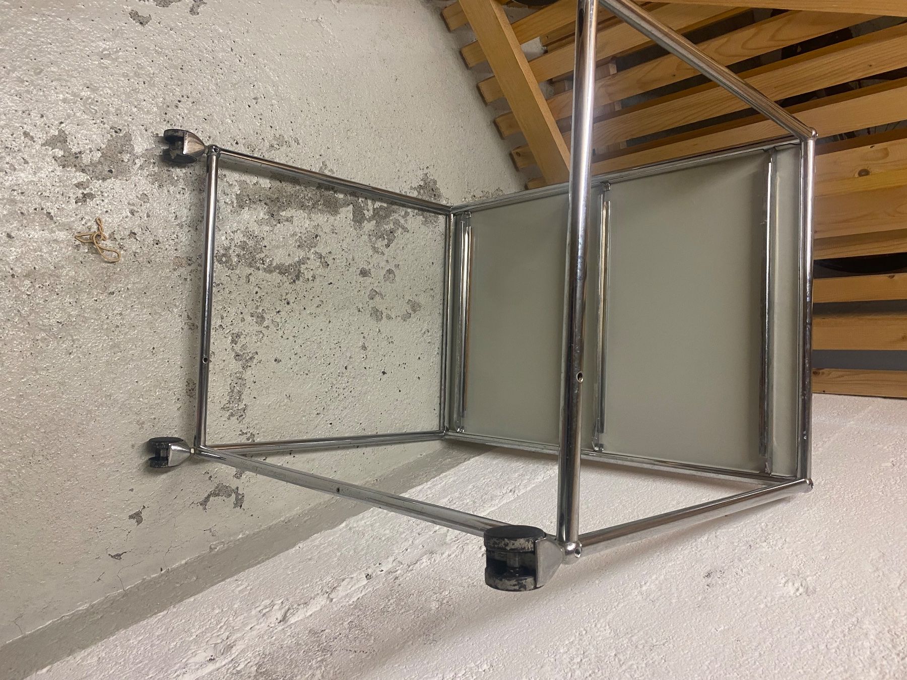 USM Scaffali: USM haller Sideboard – Usato da Luzern venduto da rschoe1964 2