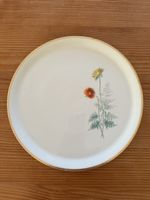 Vintage Servierplatte mit Blumenmotiv und Goldrand, 32cm
