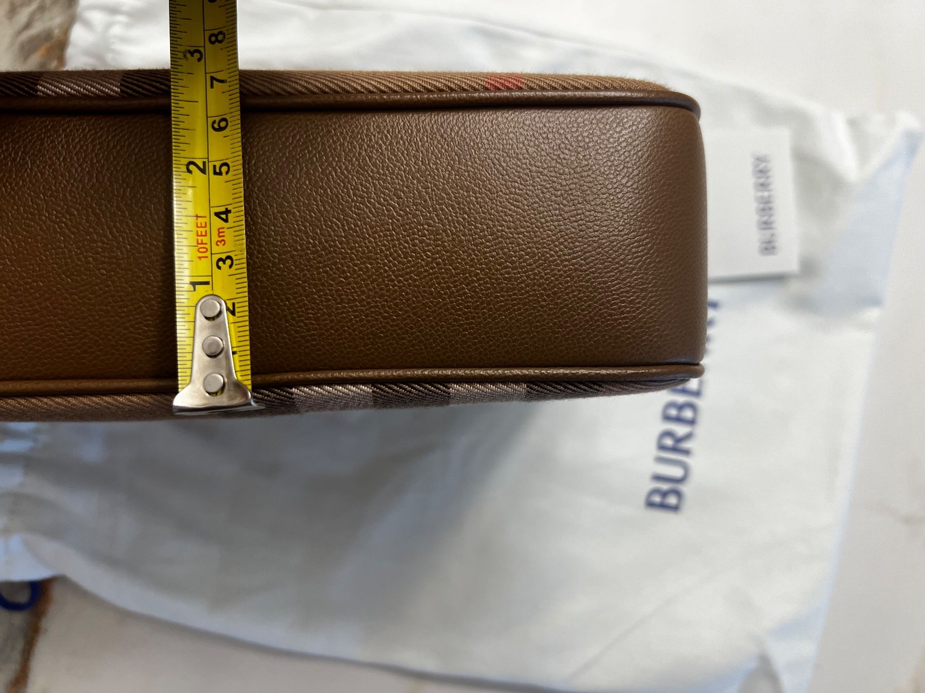 Burberry Borse: NEU! Burberry Check Camera Bag inkl. Staubbeutel – Nuovo e nell'imballaggio originale da Döttingen venduto da Swissquisite 6
