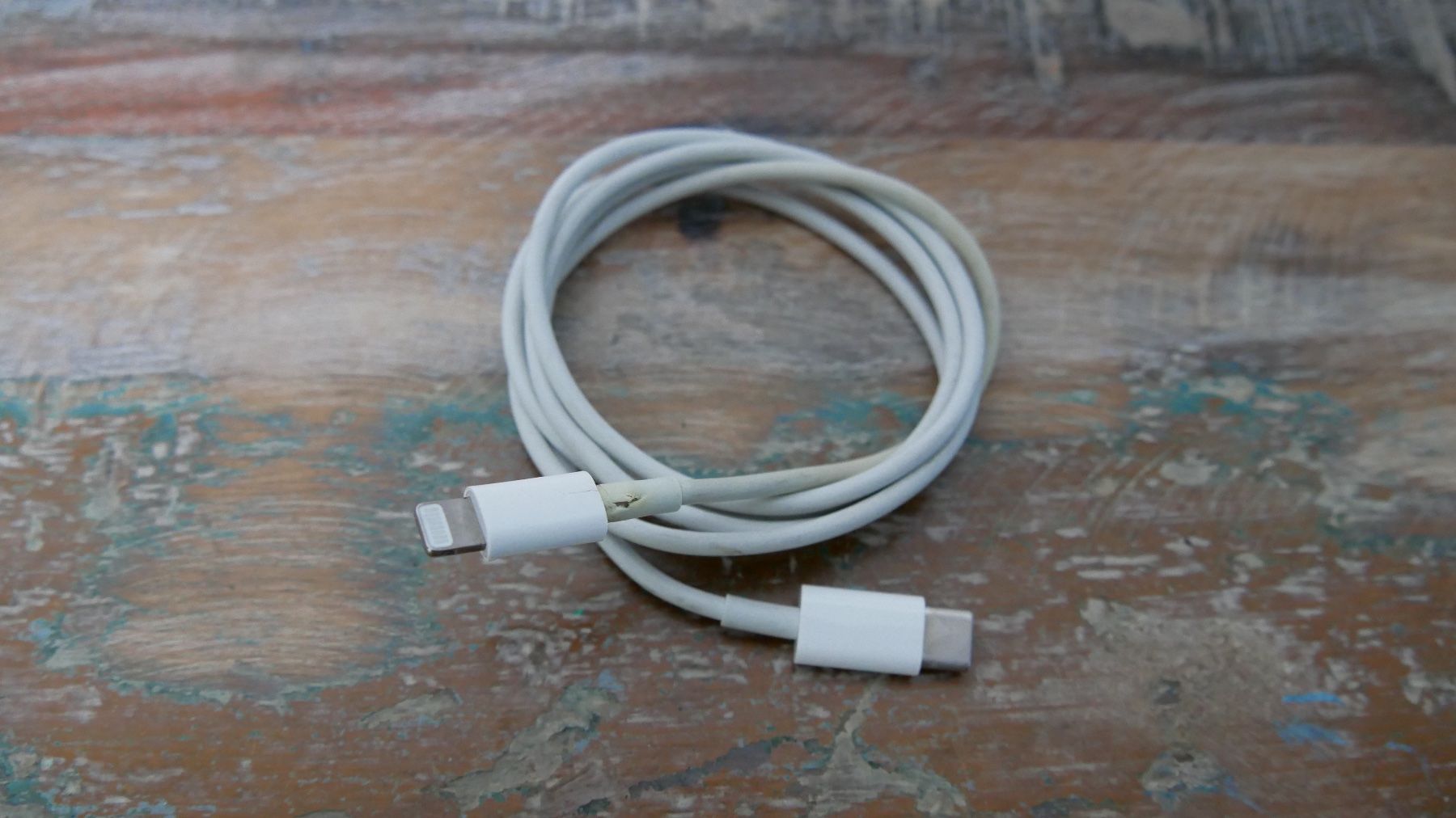 Apple Cavi: Apple iPhone USB-C Lightning Kabel Ladekabel – Usato da Zürich venduto da julia_vina