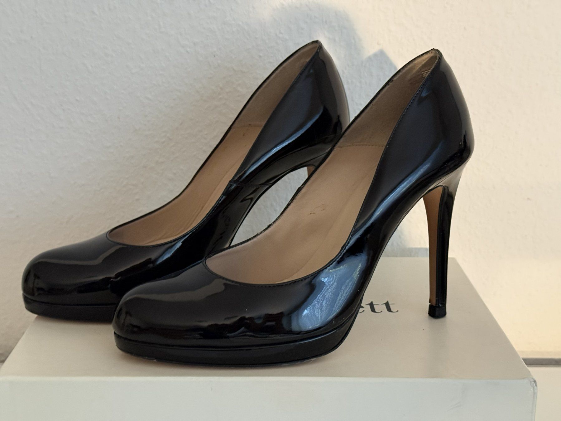 Scarpe da donna: L.K.Bennett High Heels – Usato da Luzern venduto da adri-9