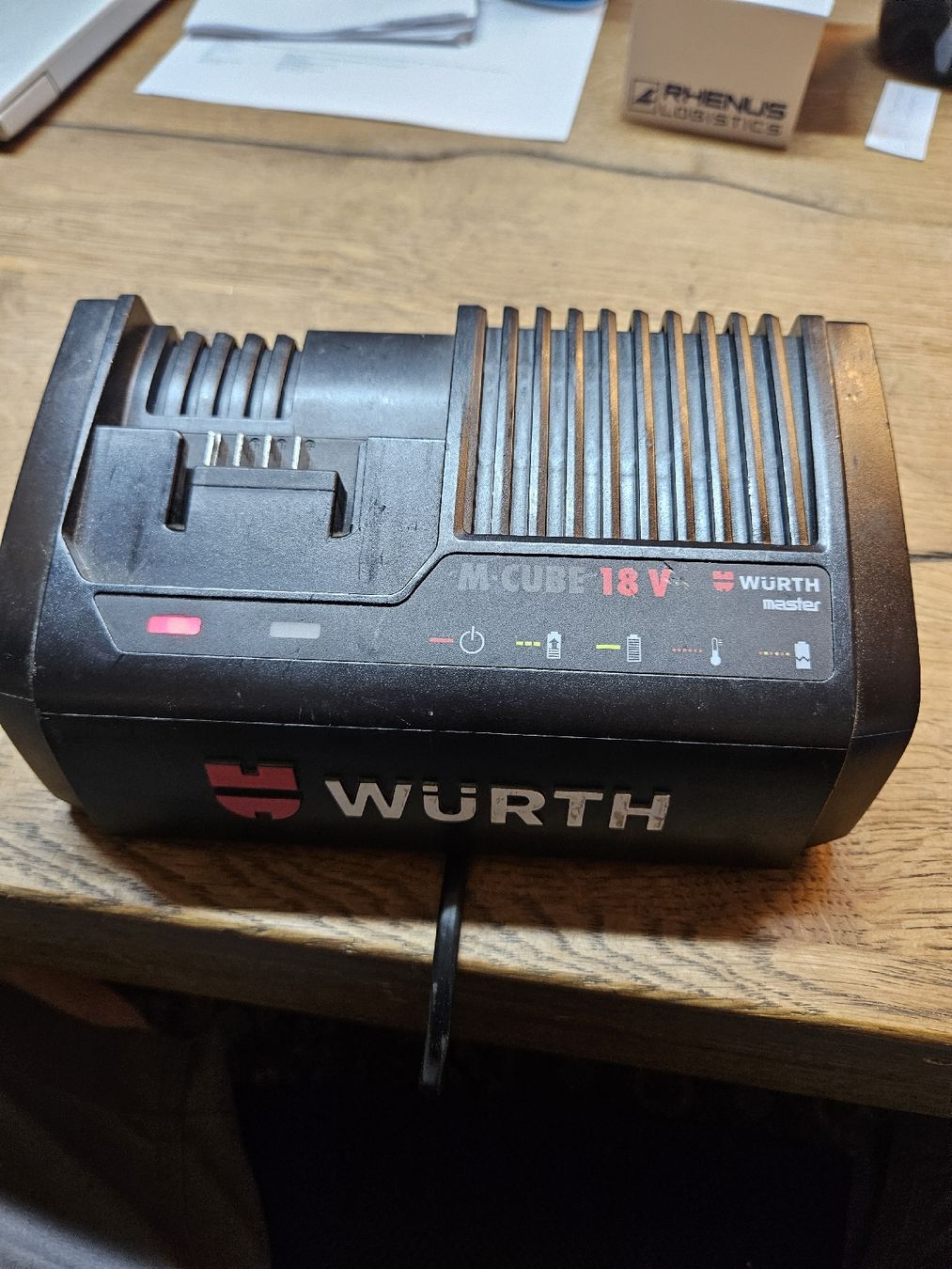 Würth Akkus & Batterien: WURTH M-CUBE 18V Ladegerät ALG 18/4 BASIC guter Zustand (S1) – Gebraucht aus Rorschach von TimelessTrading