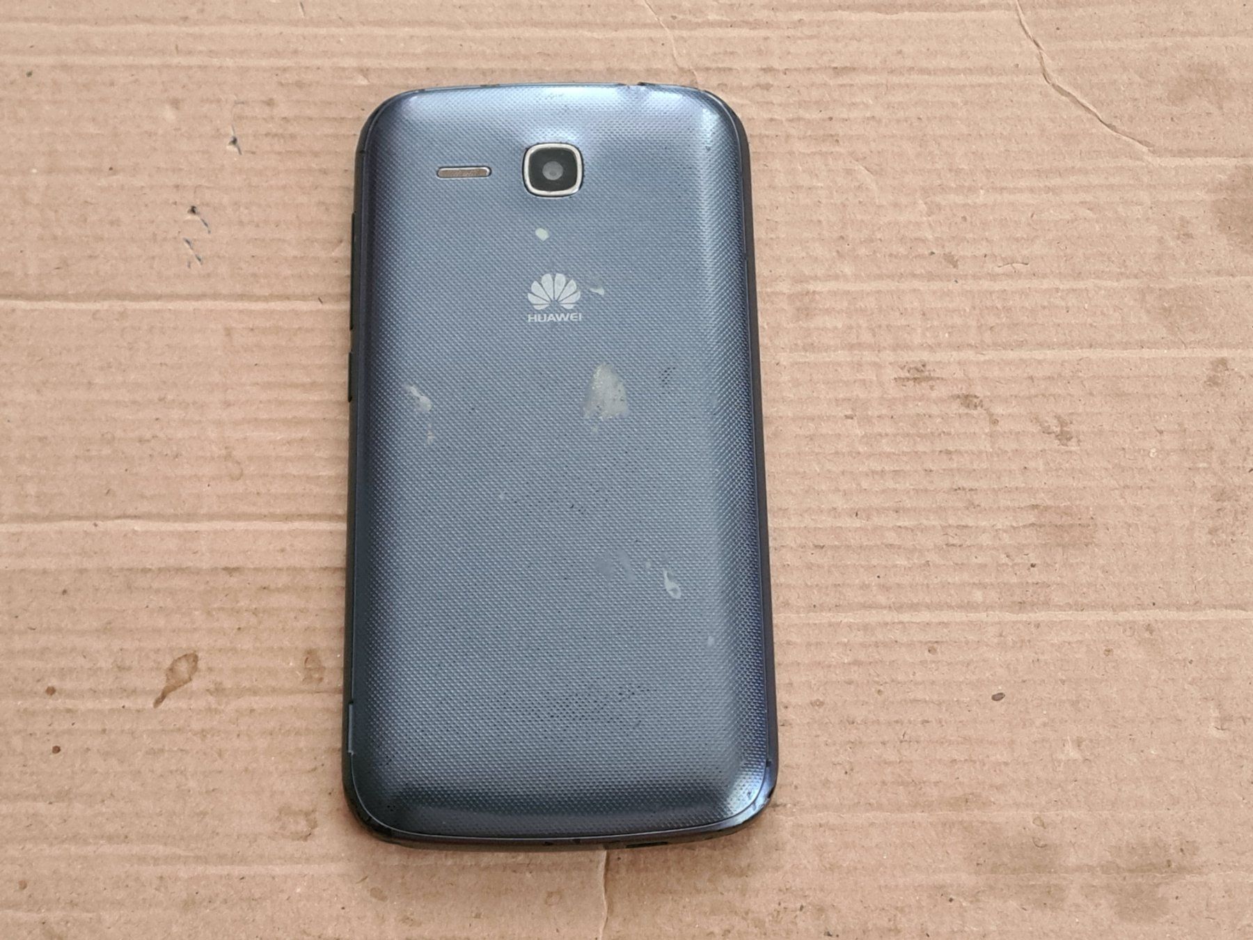 Huawei Handys / Smartphones: Android Handy defekt dual Sim: Huawei Ascend Modell Y600 U20 – Defekt aus Winterthur von Opusco 3