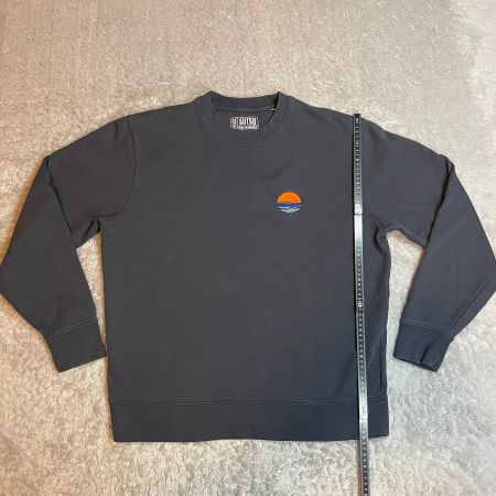 Sutsu Sweatshirt L Dunkelgrau Bio Baumwolle Sonnenstickerei