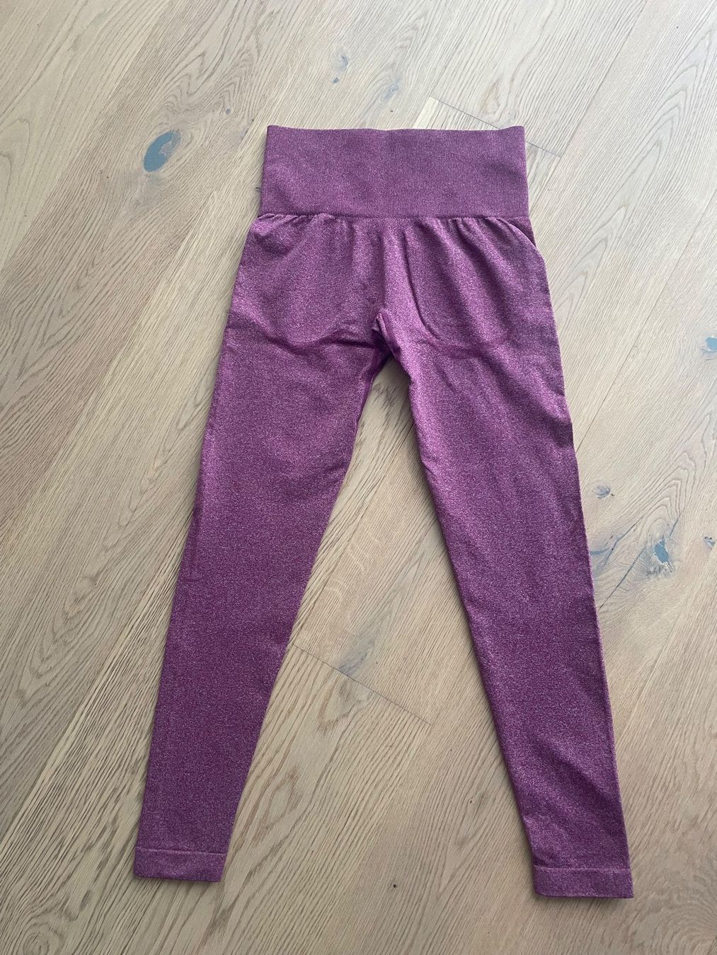 Leggings: Sportleggins S – Usato da Richterswil venduto da KAYLEIGH_77 1