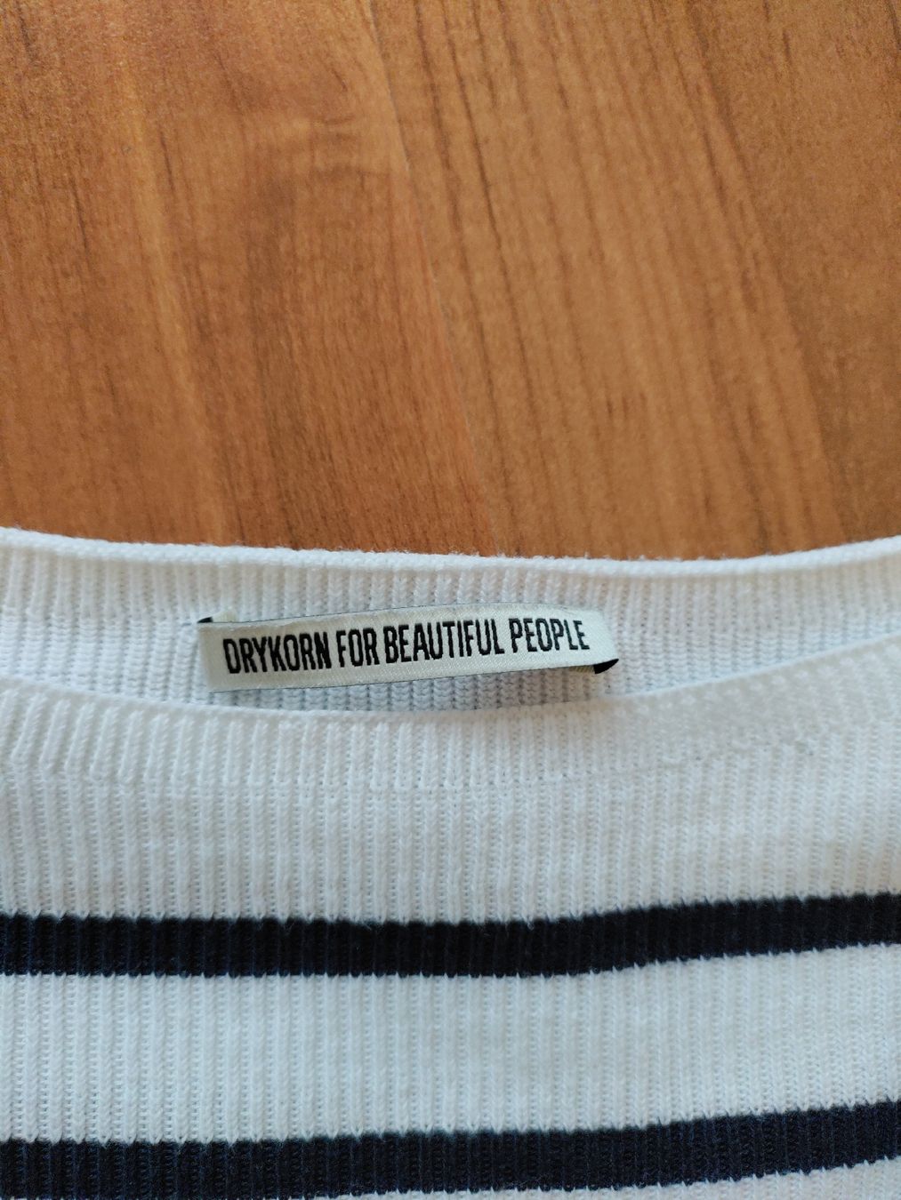 Drykorn Maglioni & Felpe: kurzer oversized Pulli von DRYKORN – Usato da Port venduto da 243rina 1