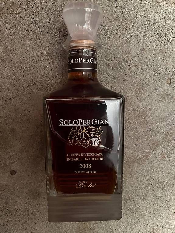 Bevande alcoliche: Grappa SoloPerGian 2008 in Holzkiste – Usato da Buchrain venduto da Forri75