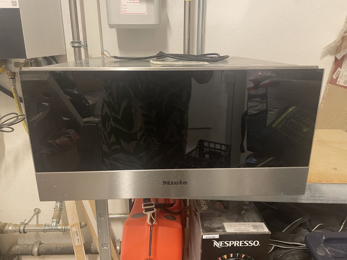 Miele Forni: Tiroir chauffant Miele ESW 6229X – Usato da Dommartin venduto da Misst
