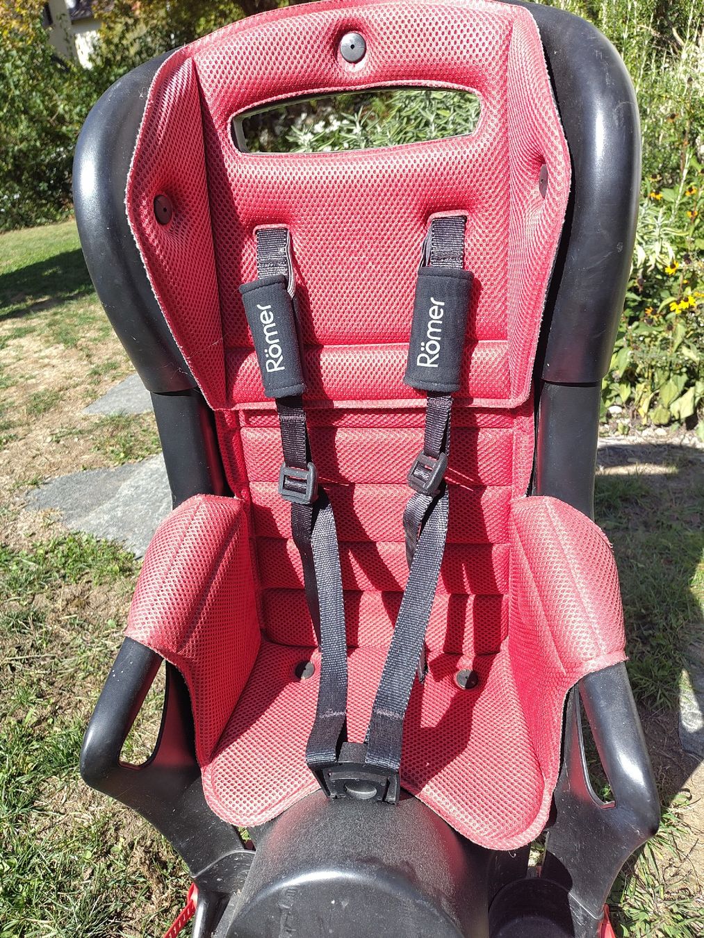 Britax Römer Seggiolini per auto: Fahrradkindersitz Römer – Usato da Zürich venduto da Fuchur82 4
