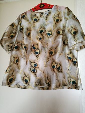 Seiden Top Pfauenauge-Muster