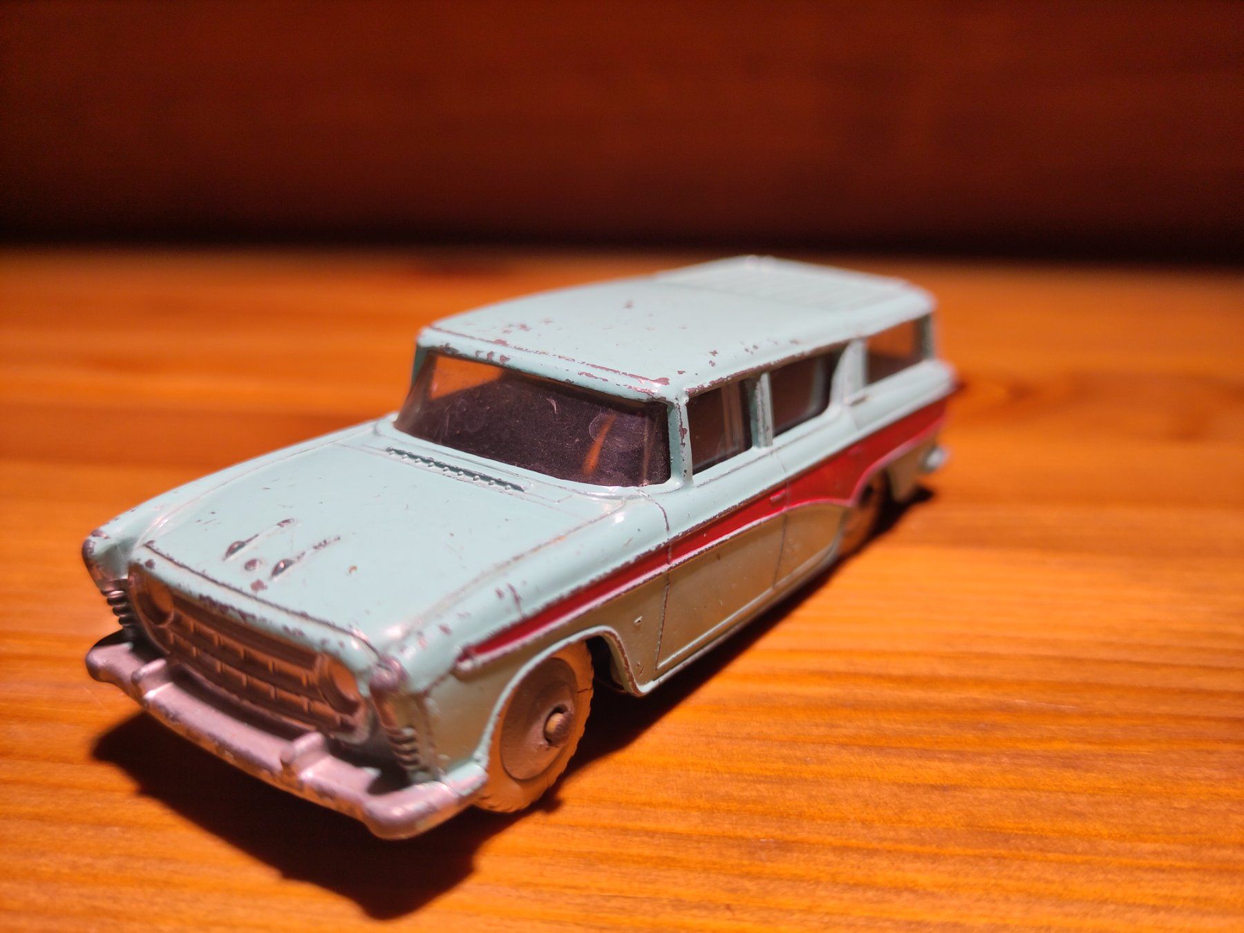 Dinky Toys Modellini d'auto: Modellauto Dinky Toys Nash Rambler – Usato da Bülach venduto da Tiefschlaflos