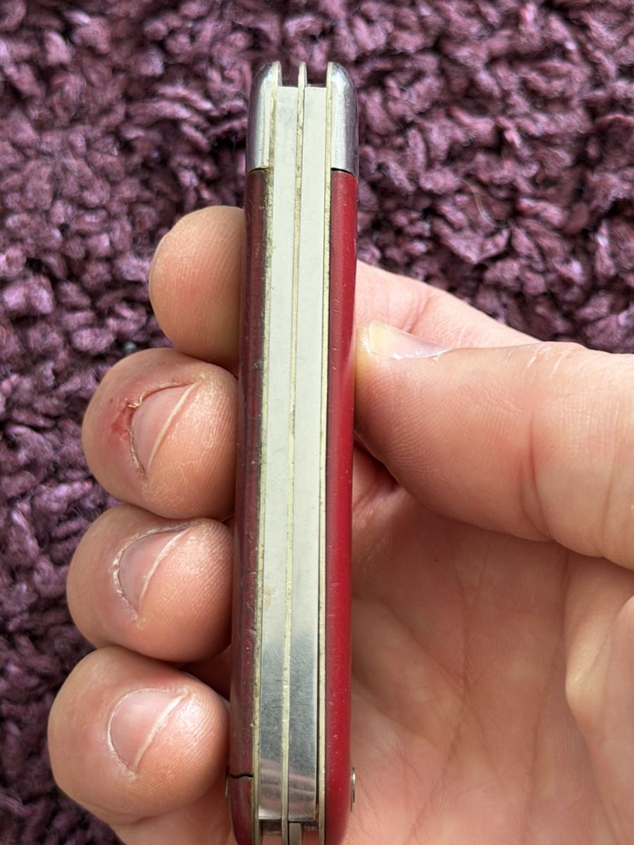 Victorinox Taschenmesser: Victorinox Taschenmesser rot 62 – Defekt aus Lyss von nekoreh 6