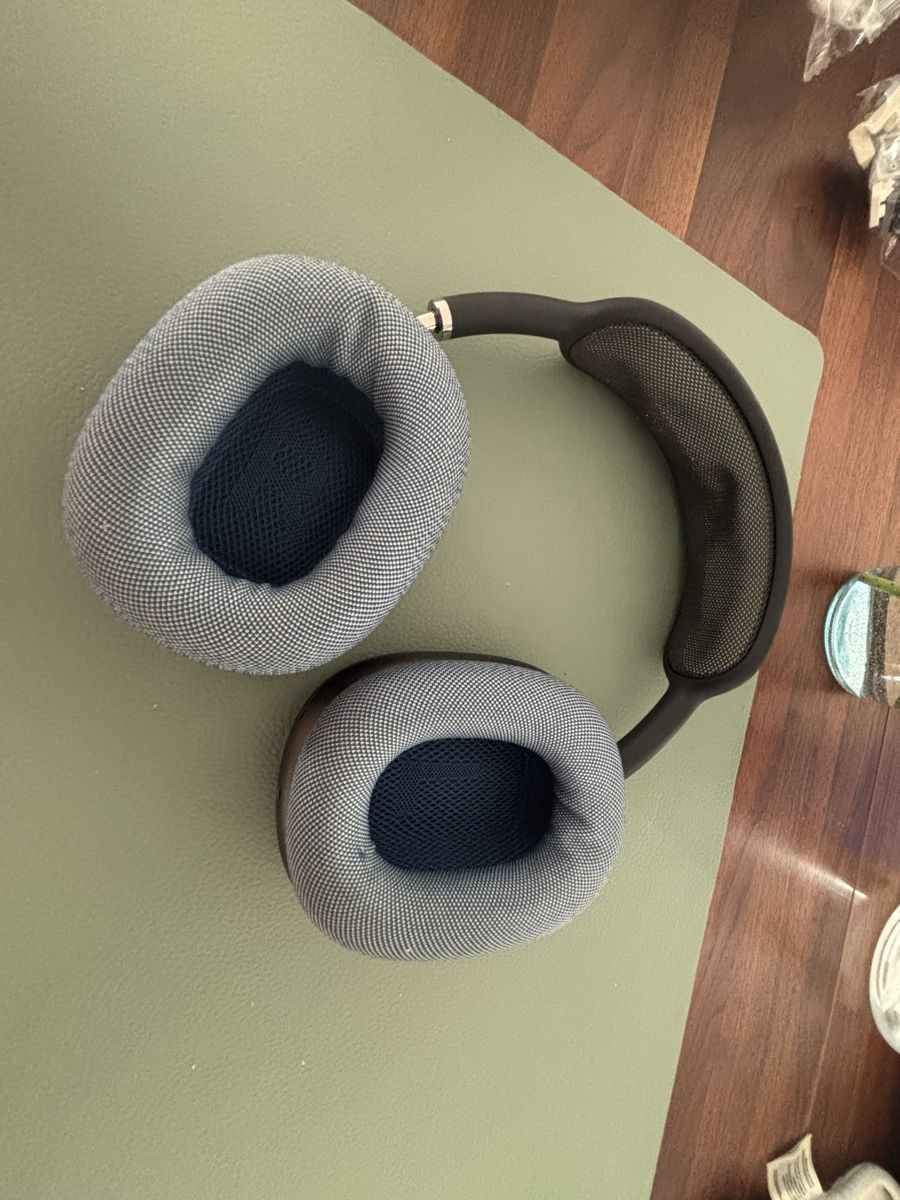 Apple Kopfhörer: Apple AirPods Max Space Grau mit Hülle gebraucht – Gebraucht aus Uttigen von rotschi 2