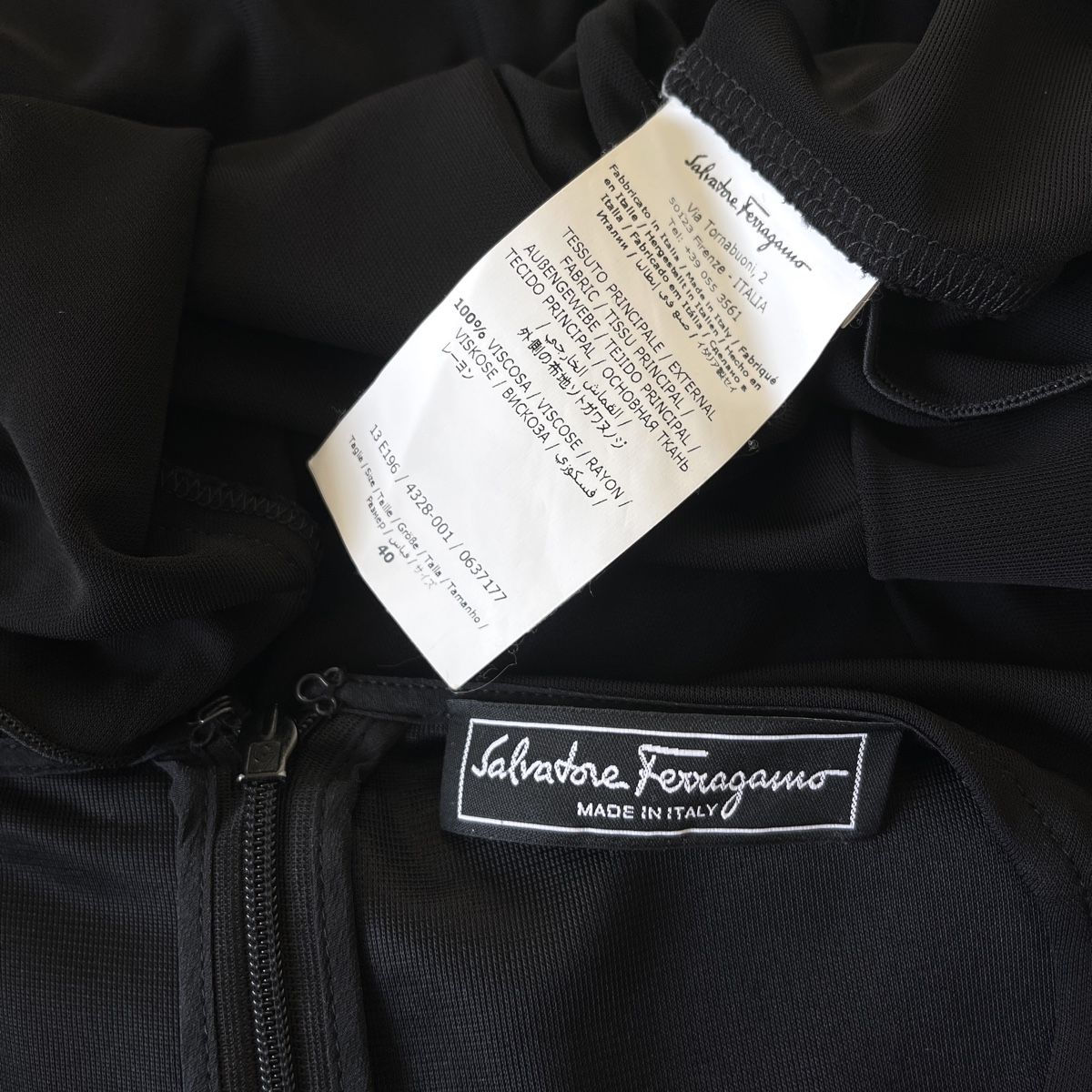 Salvatore Ferragamo Kleider: SALVATORE FERRAGAMO Black Dress – Neu (gemäss Beschreibung) aus Freienbach von Avviivva_Shop 7